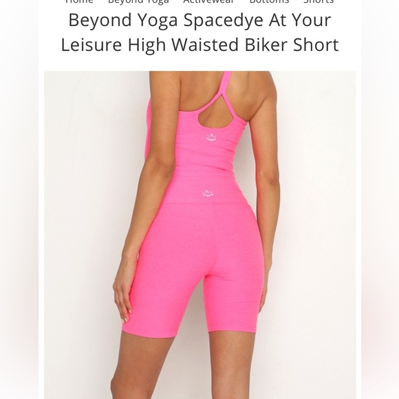 Beyond Yoga Spacedye At Your Leisure High Waisted v waist Biker Short size small - Picture 4 of 6
